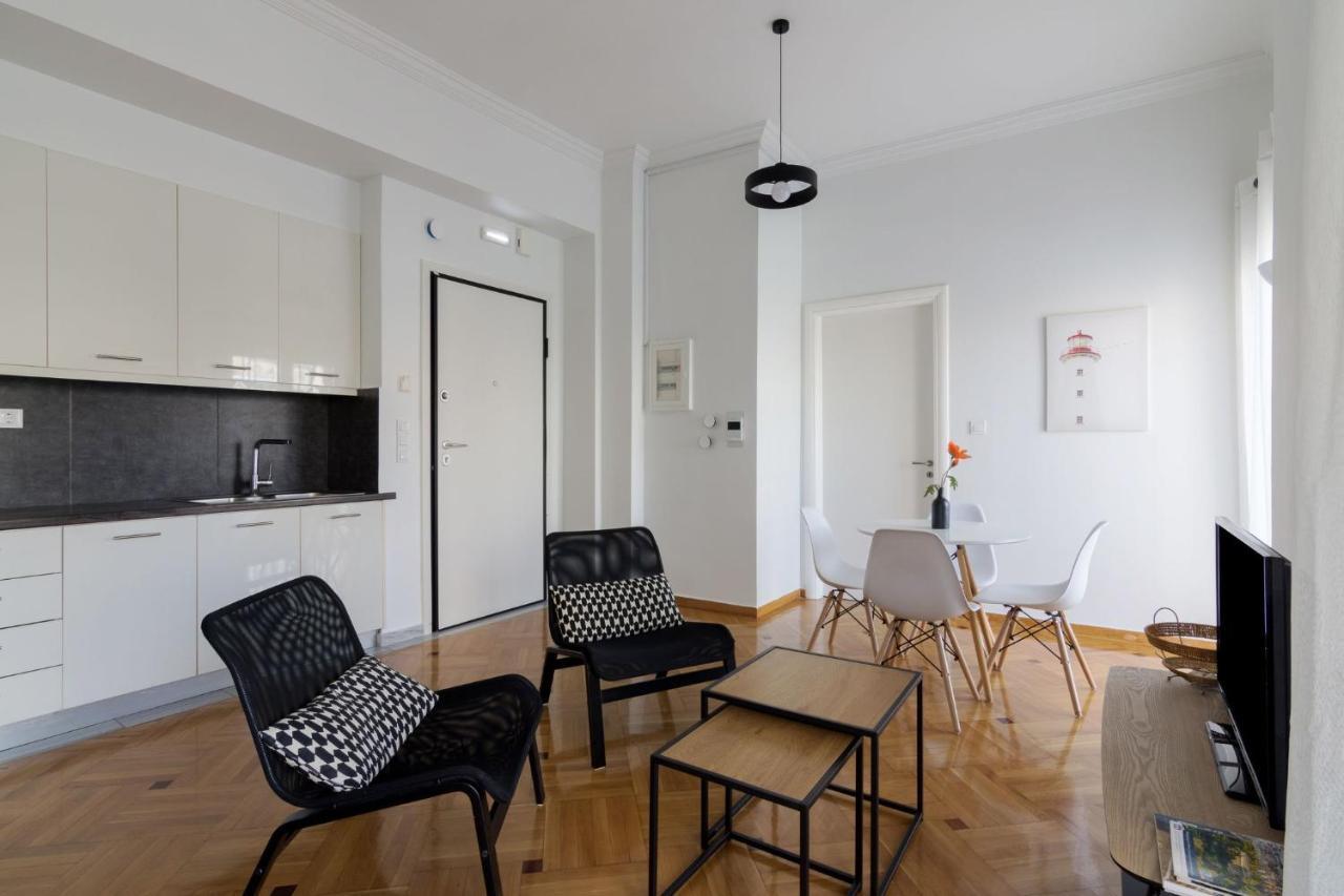 Classic Apartment For 4 People A Αθήνα Εξωτερικό φωτογραφία